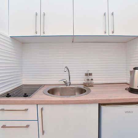 בודווה Yugoslavia Apartment מראה חיצוני תמונה