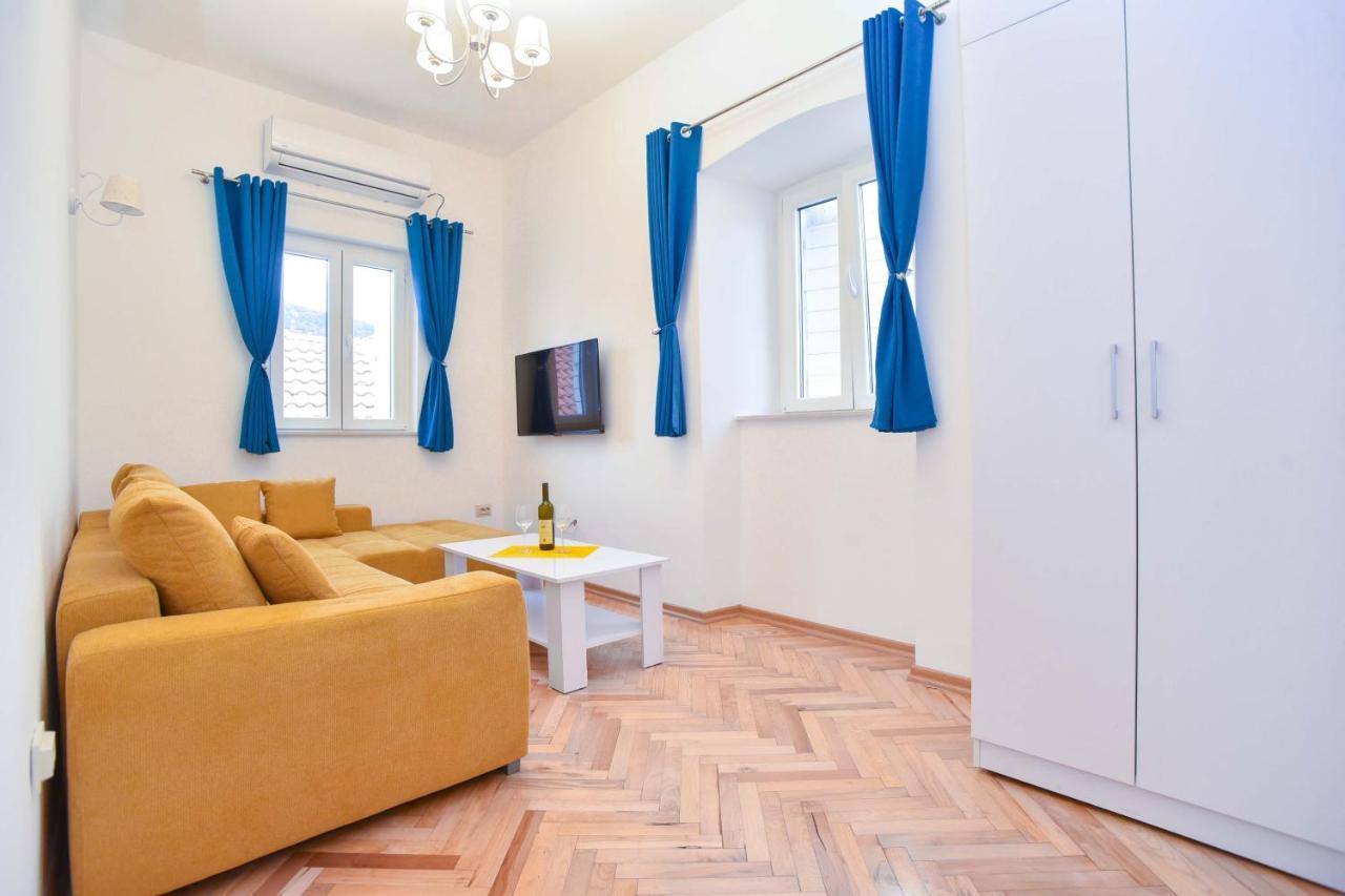 בודווה Yugoslavia Apartment מראה חיצוני תמונה